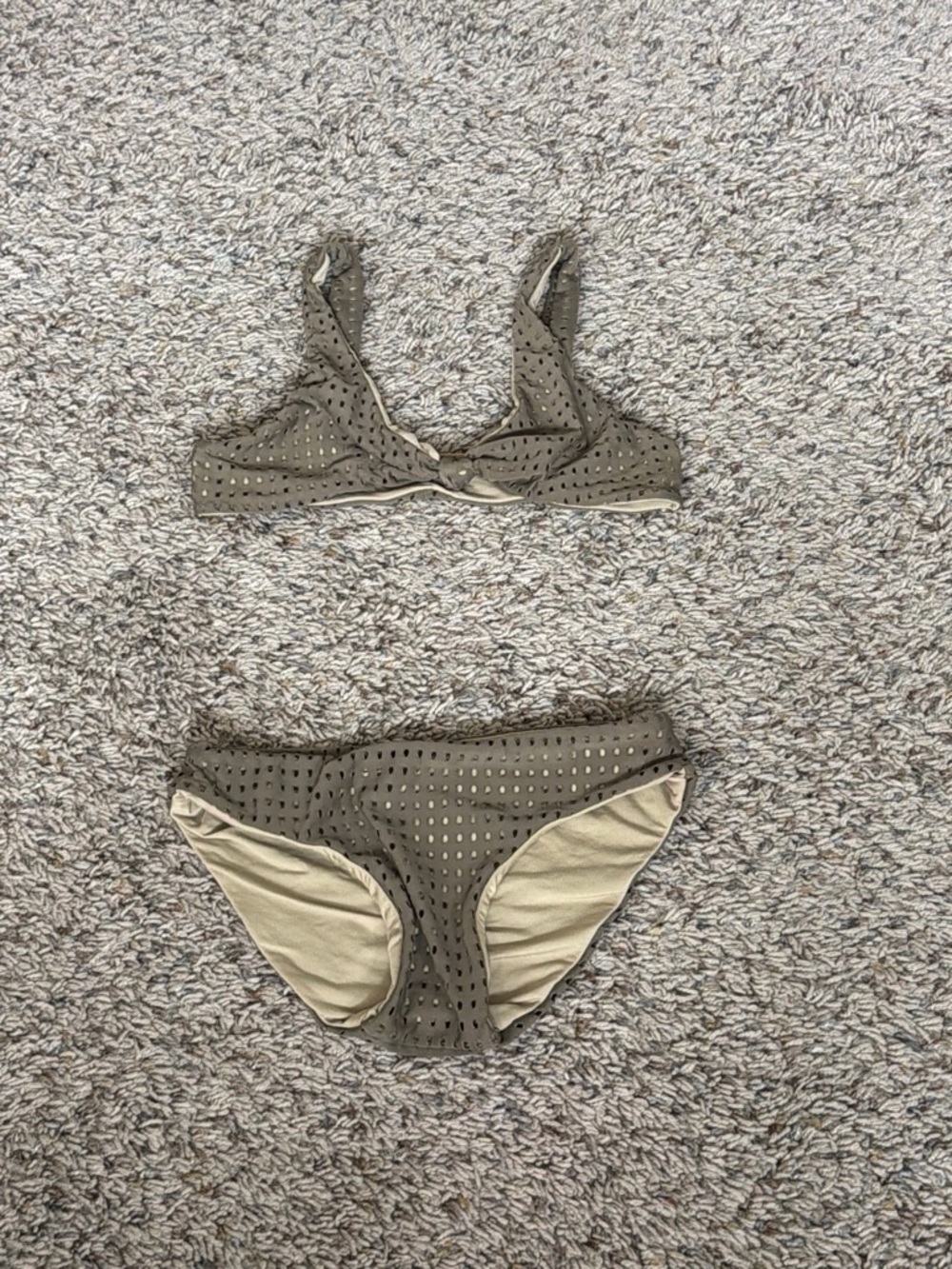 Acacia Honey (Kids) XXL Green mesh w/Beige lining (reversible)